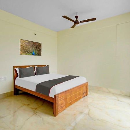 Collection O Hotel Emara Inn Near Ascendas Park Square Mall Bangalore Luaran gambar